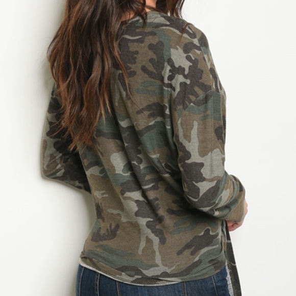 LAST 2! OLIVE CAMOUFLAGE TOP W/ Tie front Design - Picture 2 of 4